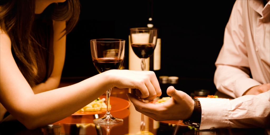 romantic-dinner-service-palm-beach-1024x512-1455080917